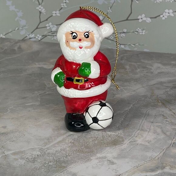 Vintage 1980’s hand painted Santa kicking a soccer ball. - Picture 2 of 9